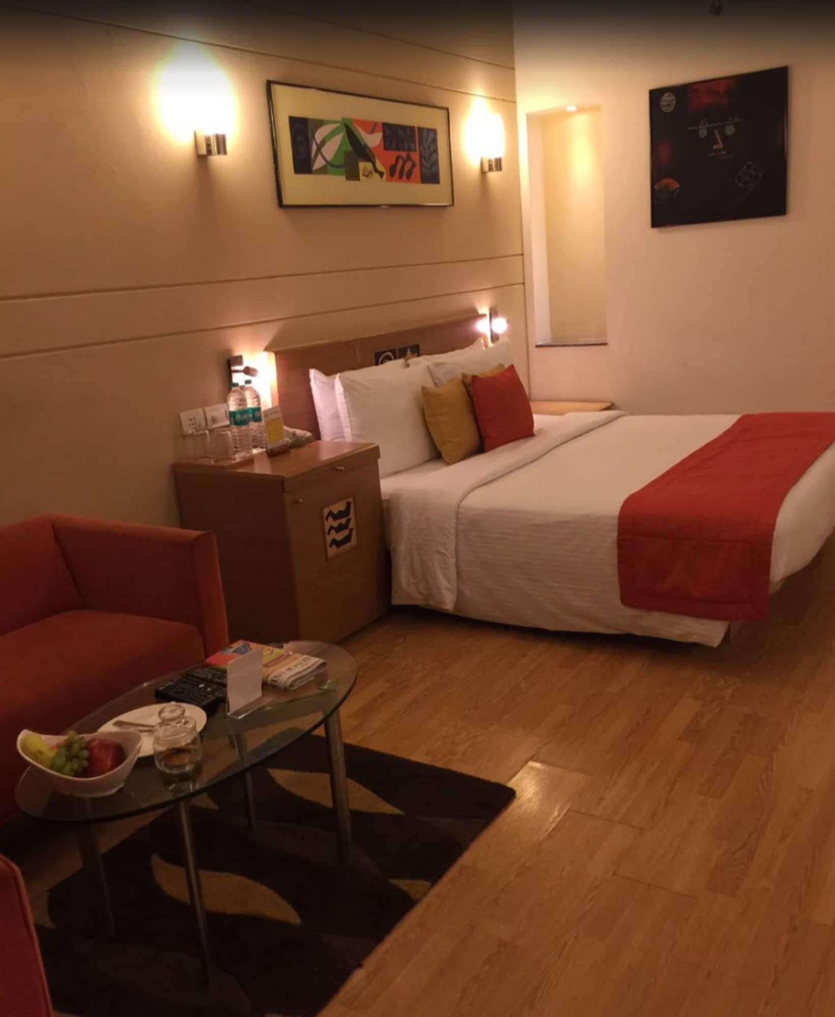 Lemon Tree Hotel, Gachibowli, Гайдарабад Екстер'єр фото